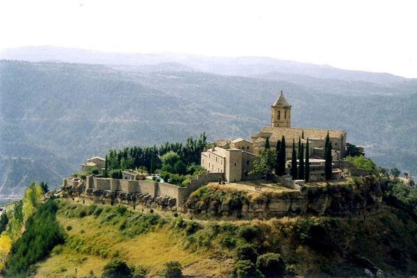 Roda de Isábena. Los 10 pueblos más bonitos de Huesca.