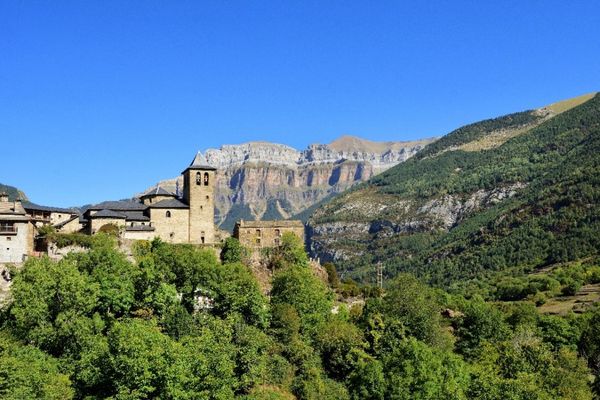 Torla. Los 10 pueblos más bonitos de Huesca.