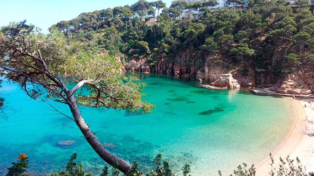 3 de las mejores playas de Cataluna 1024x576 1