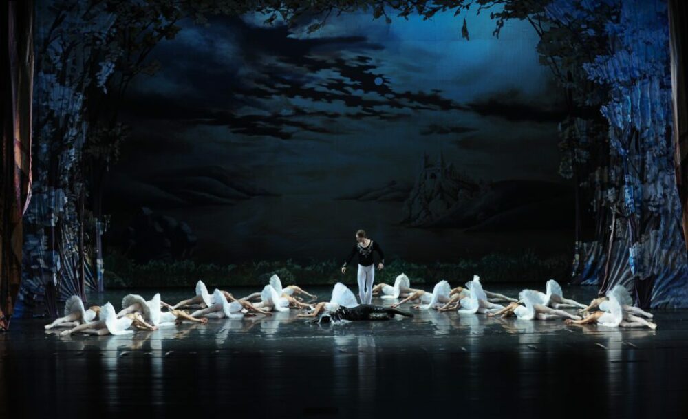 El lago de los cisnes, ballet en Pontevedra