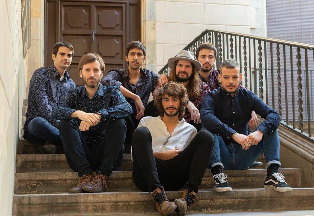 Concierto de la banda catalana Éxtasis en O lar das artes de Matamá