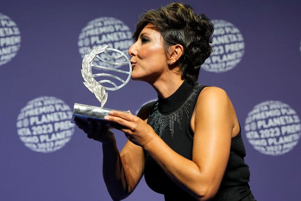 Sonsoles Ónega gana el Premio Planeta 2023