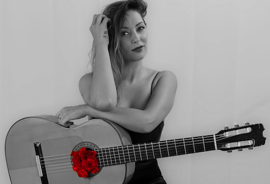Concierto de la guitarrista flamenca ‘Mercedes Luján’ en el Teatro Bernal