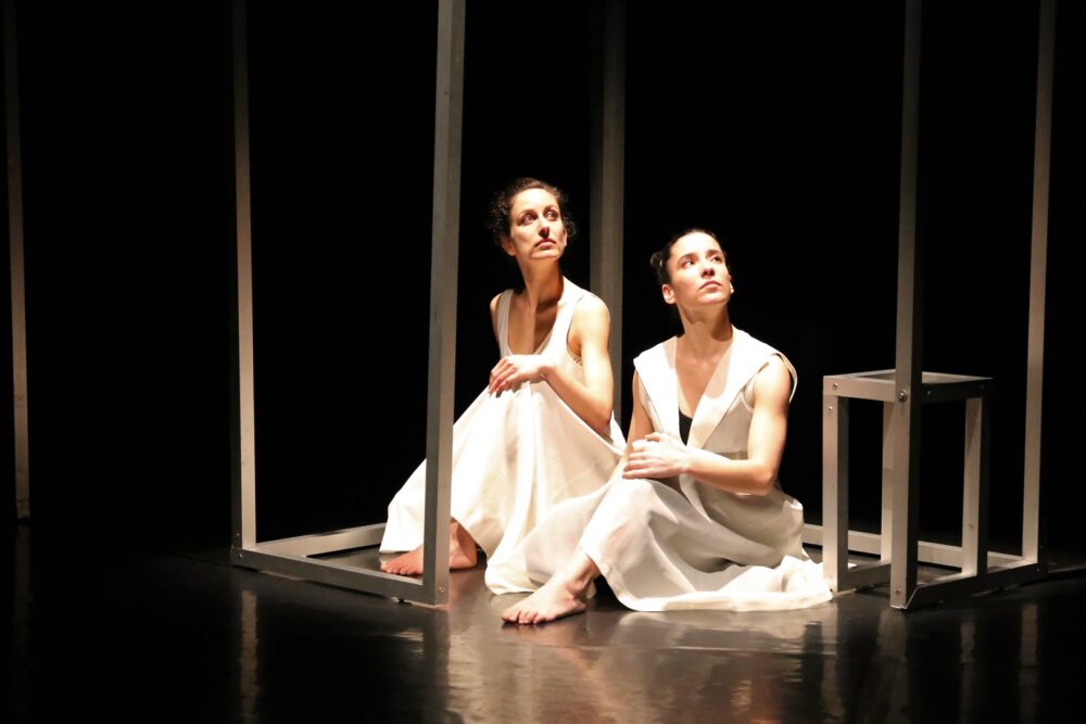 «María Zambrano, la palabra danzante», la obra de teatro y danza que llega a la Sala Ártika de Vigo