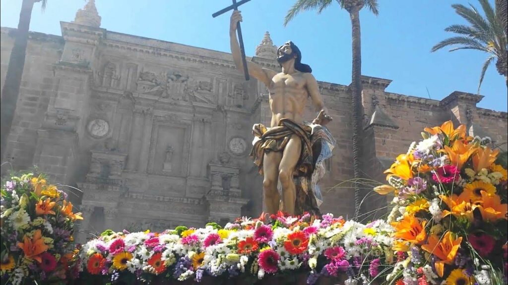 Domingo de Resurreccion con subastas en Almeria